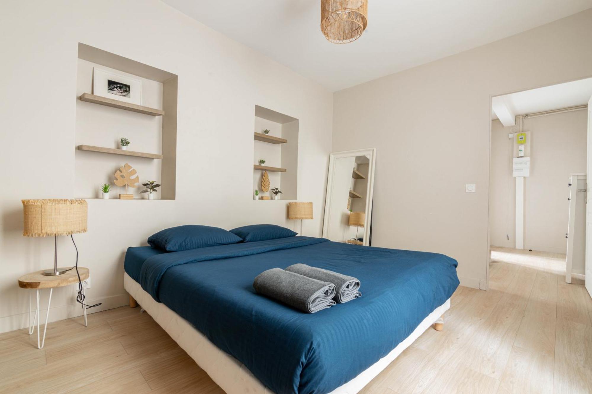 Luxurious 1 Bedroom Quartier De La Bastille Free Netflix Paris Bagian luar foto