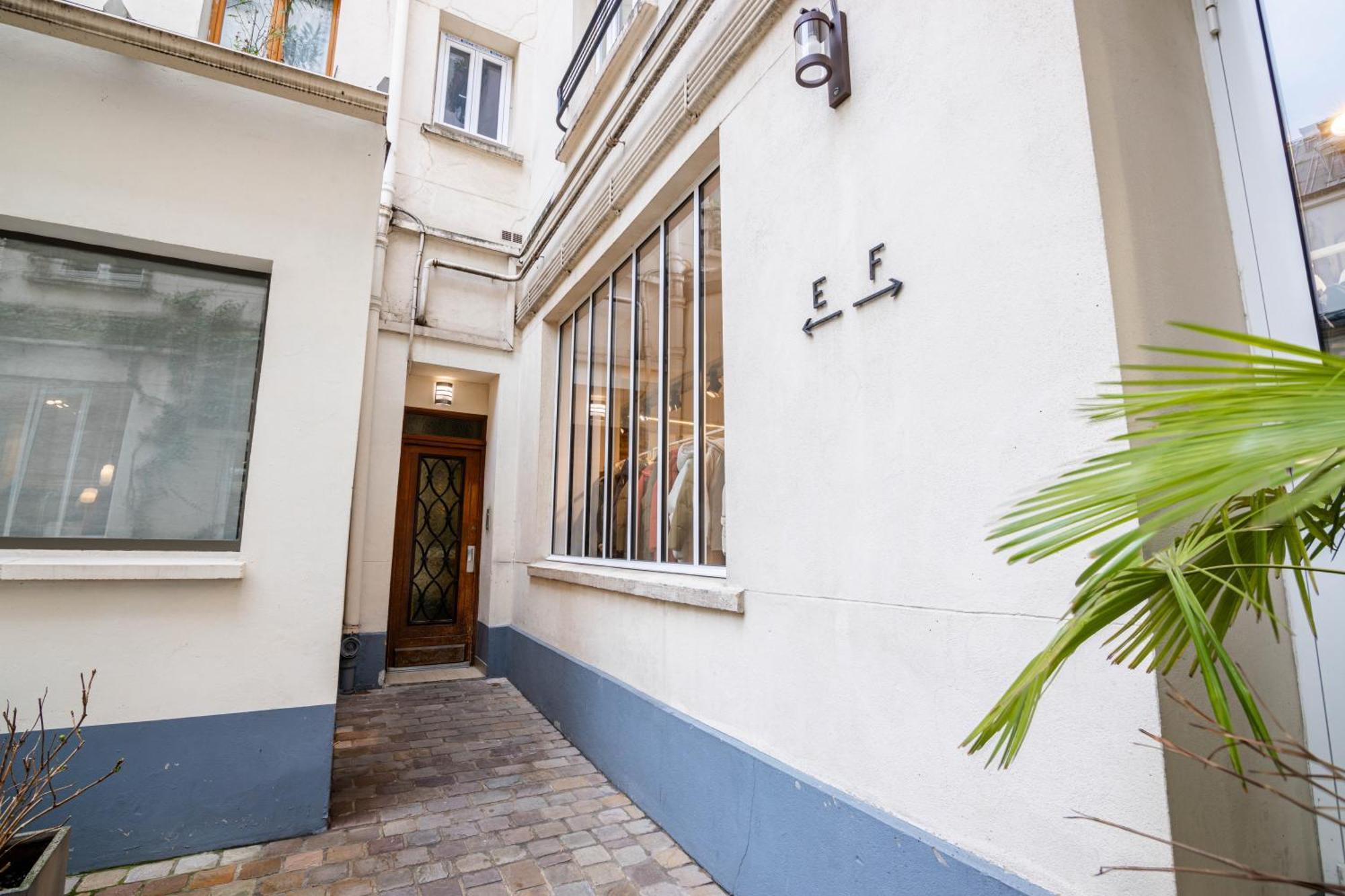 Luxurious 1 Bedroom Quartier De La Bastille Free Netflix Paris Bagian luar foto